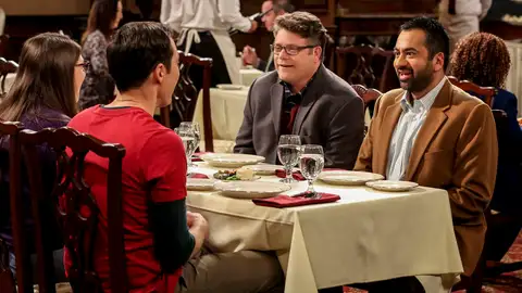 Sean Astin, tercero por la izquierda, en 'The Big Bang Theory' Sean Astin, tercero por la izquierda, en 'The Big Bang Theory'