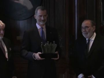 Premio al rey en Argentina por su postura ante el desafío independentista en Cataluña