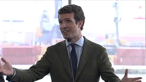 Casado responde a la oferta de coalición que Rivera sería un buen ministro de Exteriores Casado responde a la oferta de coalición que Rivera sería un buen ministro de Exteriores
