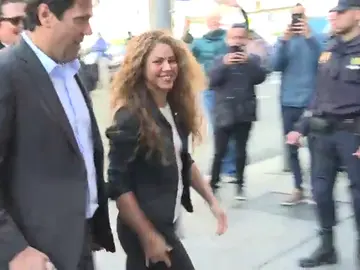 Shakira declara por la demanda de plagio de la canción "La Bicicleta" Shakira declara por la demanda de plagio de la canción "La Bicicleta"