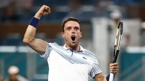 Roberto Bautista tras ganar a Djokovic y pasar a cuartos de final del Abierto de Miami Roberto Bautista tras ganar a Djokovic y pasar a cuartos de final del Abierto de Miami