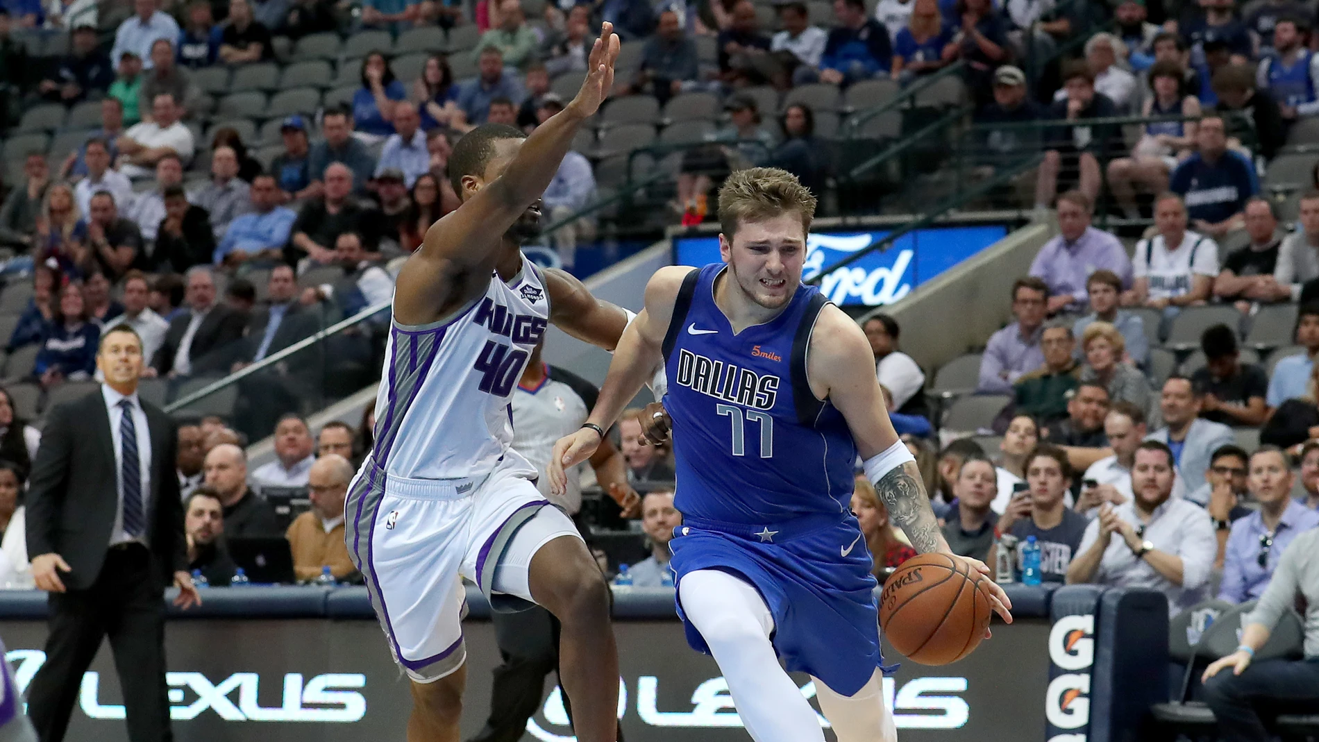 Luka Doncic, en acción contra los Kings Luka Doncic, en acción contra los Kings