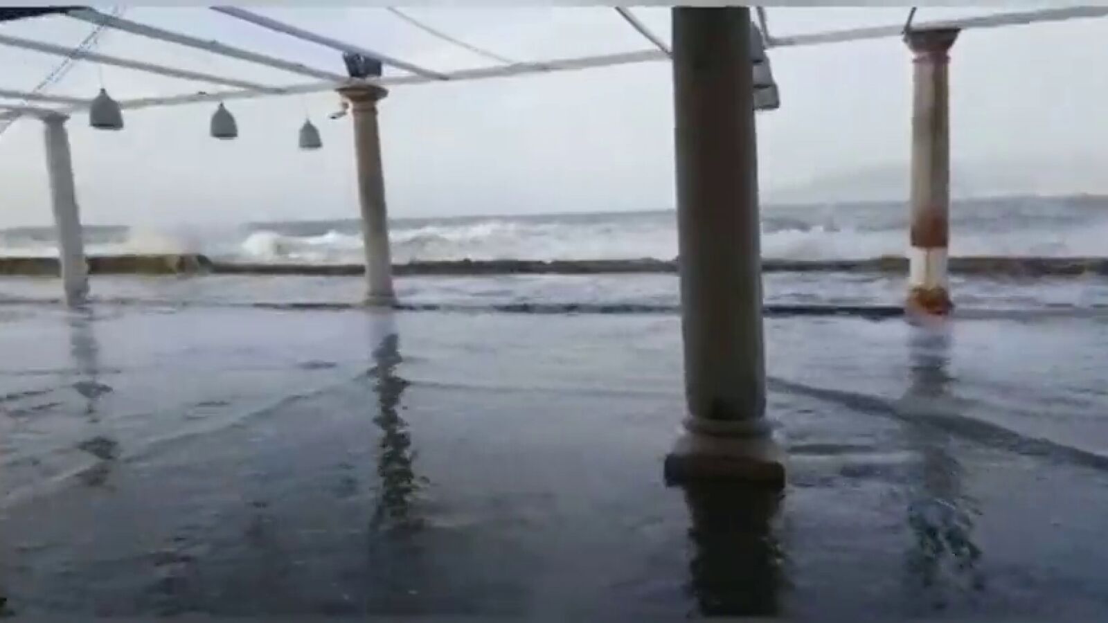 Las fuertes rachas de viento en el sur de la Península obligan a activar la alerta naranja