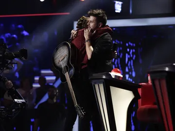 VÍDEO: Pablo López elogia a Andrés Martín: "La 'línea 10' deberían llamarla la 'línea Música' por tu culpa" VÍDEO: Pablo López elogia a Andrés Martín: "La 'línea 10' deberían llamarla la 'línea Música' por tu culpa"