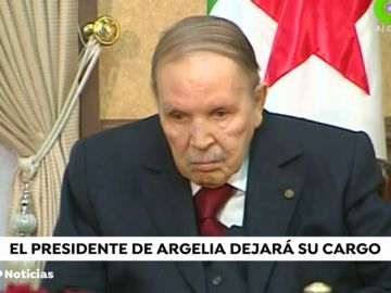 Argelia anuncia que Buteflika dimitirá como presidente "antes del 28 de abril", cuando expira su mandato