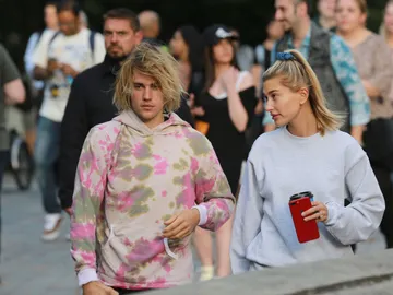 Justin Bieber y Hailey Baldwin Justin Bieber y Hailey Baldwin