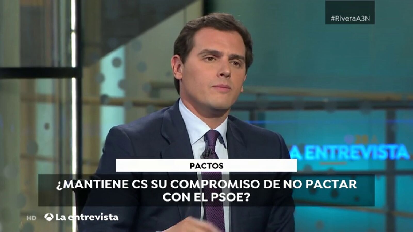 Albert Rivera tiende la mano a Casado: 