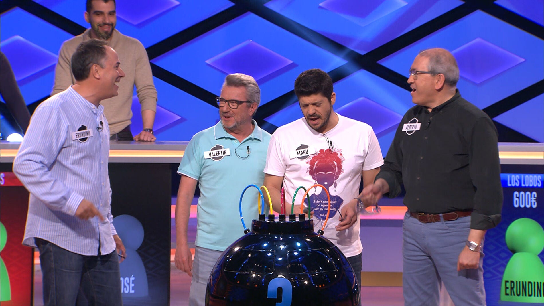 'Los Lobos' entonan euf&oacute;ricos este c&aacute;ntico deportivo en '&iexcl;Boom!'