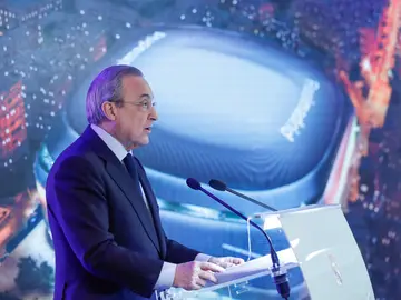 Florentino Pérez, durante la presentación del nuevo Santiago Bernabéu Florentino Pérez, durante la presentación del nuevo Santiago Bernabéu