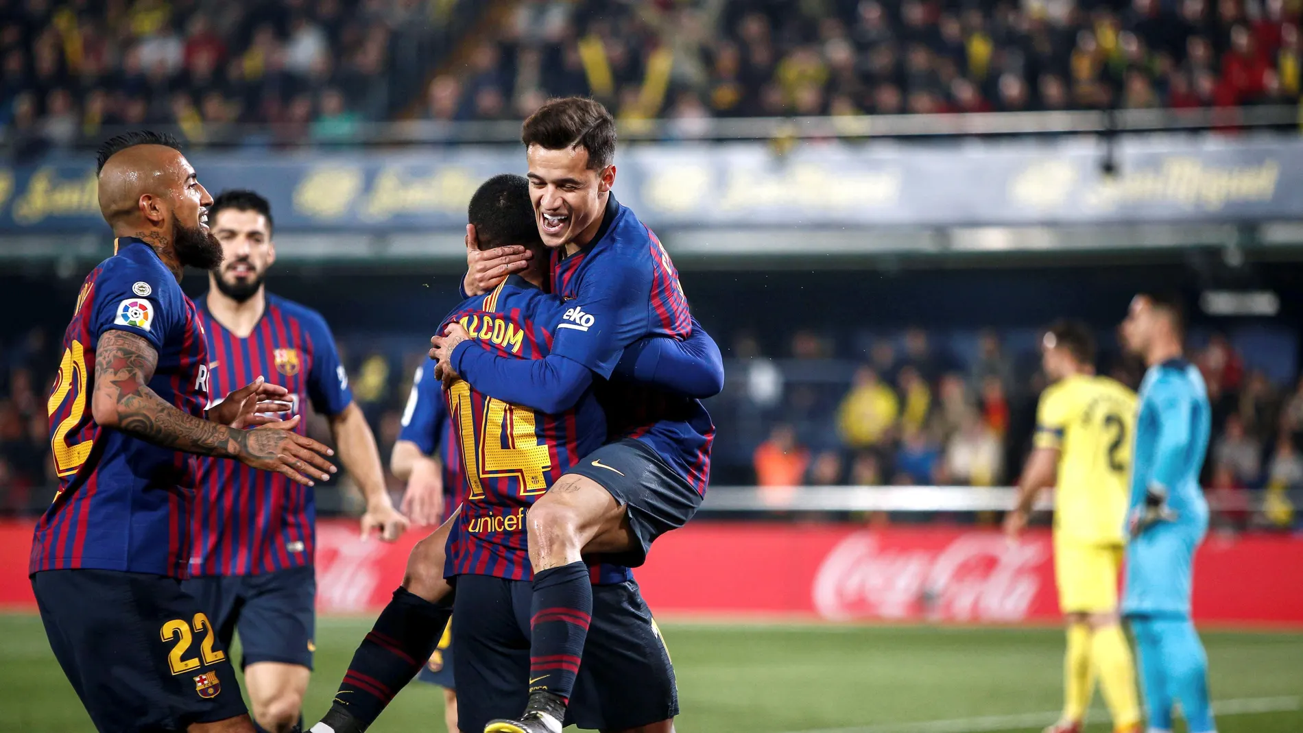 Coutinho celebra su gol ante el Villarreal Coutinho celebra su gol ante el Villarreal