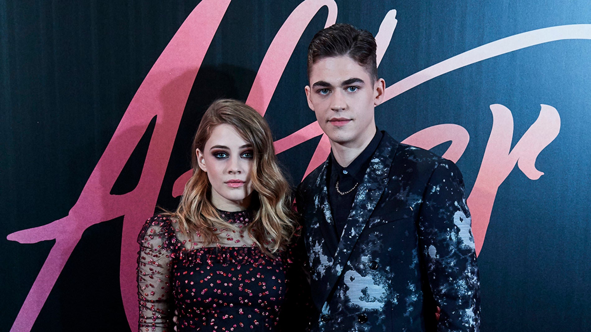 Josephine Langford y Hero Fiennes-Tiffin, protagonistas de 'After'