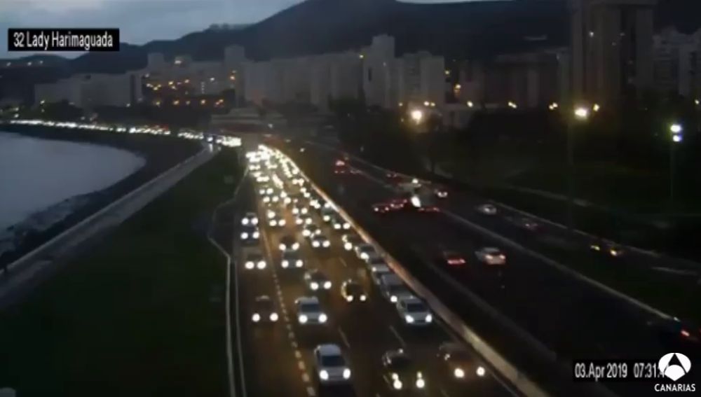 Monumental atasco en Las Palmas de Gran Canaria