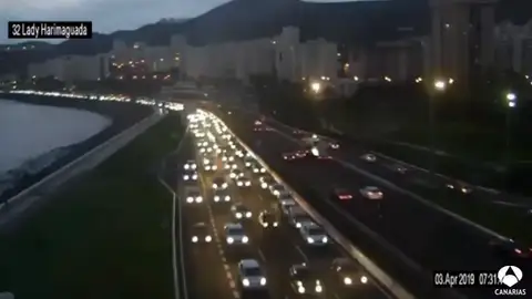 Monumental atasco en Las Palmas de Gran Canaria Monumental atasco en Las Palmas de Gran Canaria