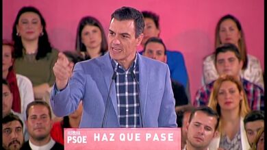 Pedro Sánchez consigue convalidar los decretos y foto con Obama