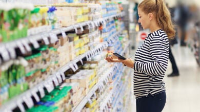 ¿Vas a la compra y acabas con el carro hasta arriba? Te explicamos el motivo