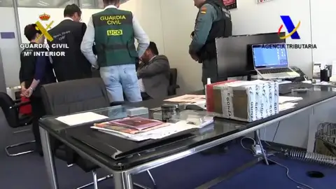 Fraude de más de 150 millones de euros en el sector de los hidrocarburos Fraude de más de 150 millones de euros en el sector de los hidrocarburos