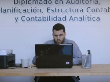 Imagen del hijo durante el vídeo promocional