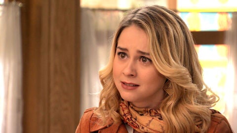 Luisita se encara con su padre por hablar de ella como una invertida: "Sigues sin aceptar a tu hija"