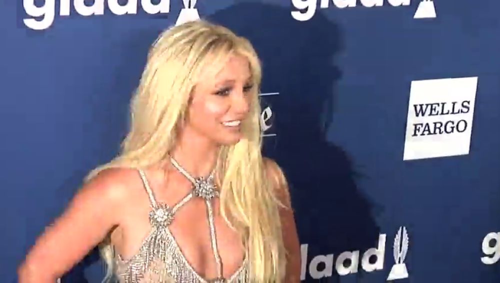 La cantante Britney Spears ingresa en una clínica de salud mental