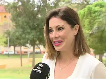Polémica por un anuncio de búsqueda de azafatas: "Imprescindible tener una talla 95 o 100 de pecho" Polémica por un anuncio de búsqueda de azafatas: "Imprescindible tener una talla 95 o 100 de pecho"