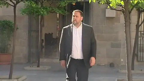 ERC ganaría las elecciones catalanas y JxCat podría caer hasta la cuarta posición ERC ganaría las elecciones catalanas y JxCat podría caer hasta la cuarta posición