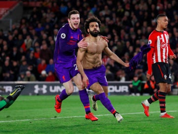 Salah celebra su gol ante el Southampton