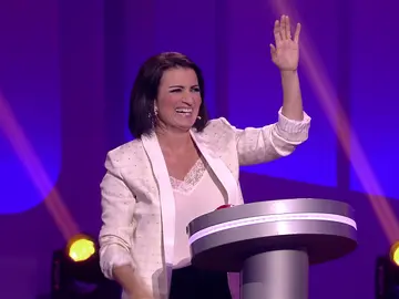 Silvia Abril lanza al más allá a Noe cuando le pide el comodín del “me han traicionado los nervios” mientras está ‘pendiente de un hilo’ Silvia Abril lanza al más allá a Noe cuando le pide el comodín del “me han traicionado los nervios” mientras está ‘pendiente de un hilo’