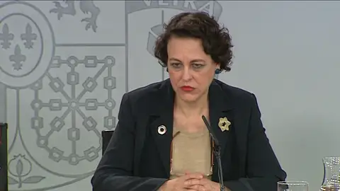 Valerio responde a los sindicatos: "Lo peor son los lunes al sol" Valerio responde a los sindicatos: "Lo peor son los lunes al sol"