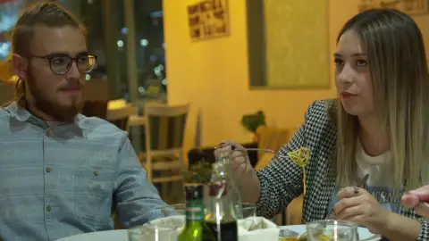 Los finalistas de 'La Voz' juegan a deducir los gustos culinarios de Paulina Rubio, Pablo López, Antonio Orozco y Luis Fonsi Los finalistas de 'La Voz' juegan a deducir los gustos culinarios de Paulina Rubio, Pablo López, Antonio Orozco y Luis Fonsi