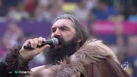El exinternacional de rugby Sebastien Chabal da el cante en China con el tema 'I'm gonna be' de The Proclaimers El exinternacional de rugby Sebastien Chabal da el cante en China con el tema 'I'm gonna be' de The Proclaimers