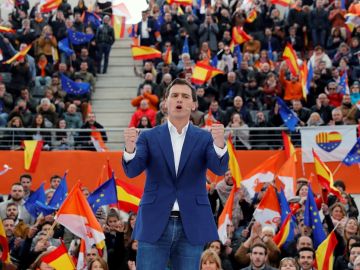 Albert Rivera en un acto de precampaña