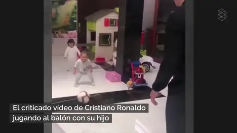 El niño juega a la pelota y ella con un carrito de la limpieza: el criticado vídeo de Cristiano Ronaldo El niño juega a la pelota y ella con un carrito de la limpieza: el criticado vídeo de Cristiano Ronaldo