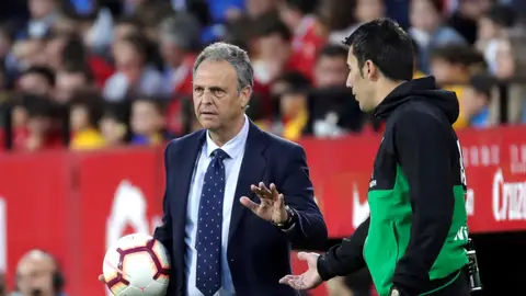 Joaquín Caparrós, entrenador del Sevilla Joaquín Caparrós, entrenador del Sevilla