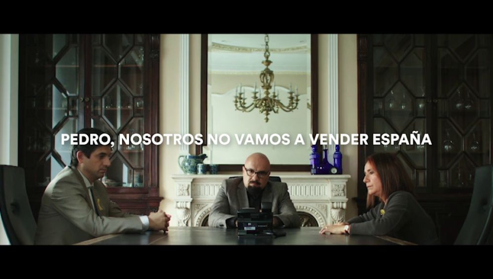 Un vídeo electoral de Ciudadanos muestra al Govern esperando en vano una llamada de Rivera desde Moncloa