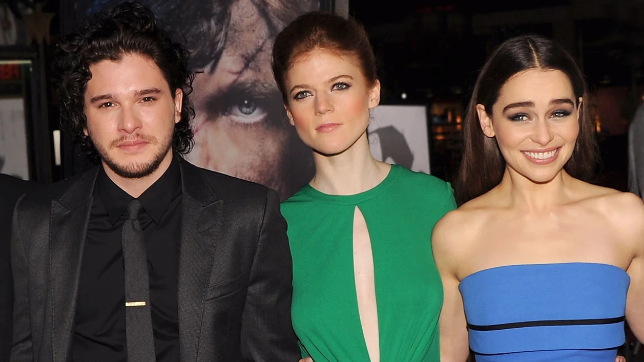 Kit Harington, Rose Leslie y Emilia Clarke