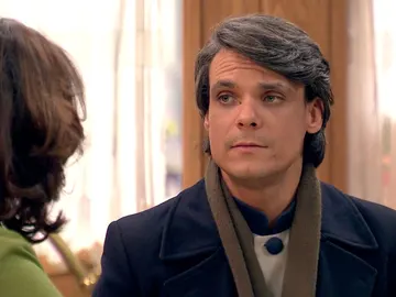 Jesús a Romi: "Tu hijo se llama Steve, vive en California y se pasa el día en el garaje de su casa inventando una computadora" Jesús a Romi: "Tu hijo se llama Steve, vive en California y se pasa el día en el garaje de su casa inventando una computadora"