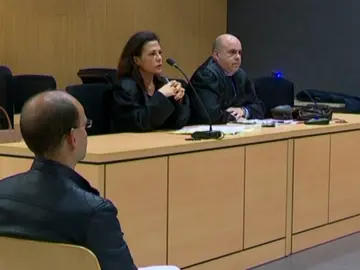 Salvó la vida porque el cuchillo de su agresor se rompió Salvó la vida porque el cuchillo de su agresor se rompió