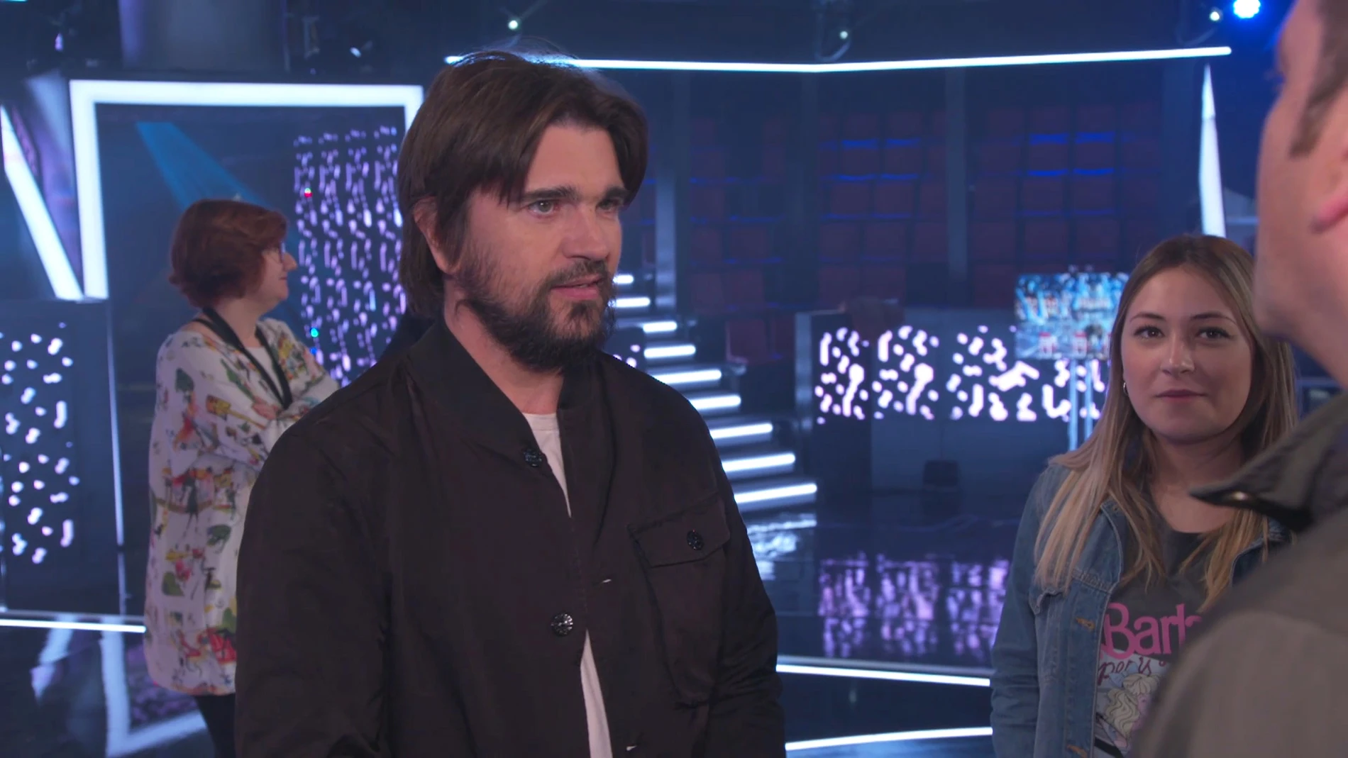 Los finalistas de 'La Voz' conocen a Juanes entre emoción y muchos nervios
