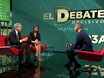 Vicente Vallés y Ana Pastor, sobre el debate decisivo: "En la vuelta es donde se juega el resultado final" Vicente Vallés y Ana Pastor, sobre el debate decisivo: "En la vuelta es donde se juega el resultado final"