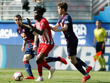 Thomas Partey, en acción ante el Eibar Thomas Partey, en acción ante el Eibar