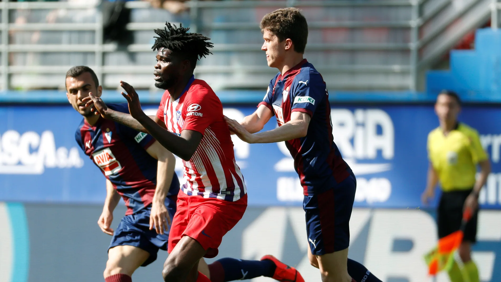 Thomas Partey, en acción ante el Eibar Thomas Partey, en acción ante el Eibar