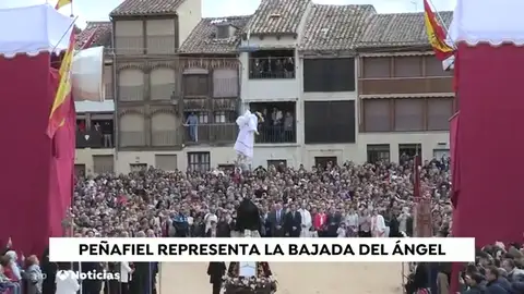 Bajada del Ángel en Peñafiel Bajada del Ángel en Peñafiel
