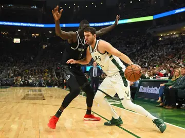 Mirotic, con el balón en un partido ante los Pistons Mirotic, con el balón en un partido ante los Pistons
