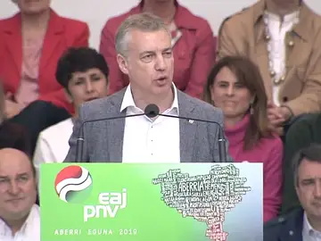 Urkullo dice que defender y promover Euskadi "es trabajar cada día para ampliar y profundizar nuestro autogobierno reconocido" Urkullo dice que defender y promover Euskadi "es trabajar cada día para ampliar y profundizar nuestro autogobierno reconocido"