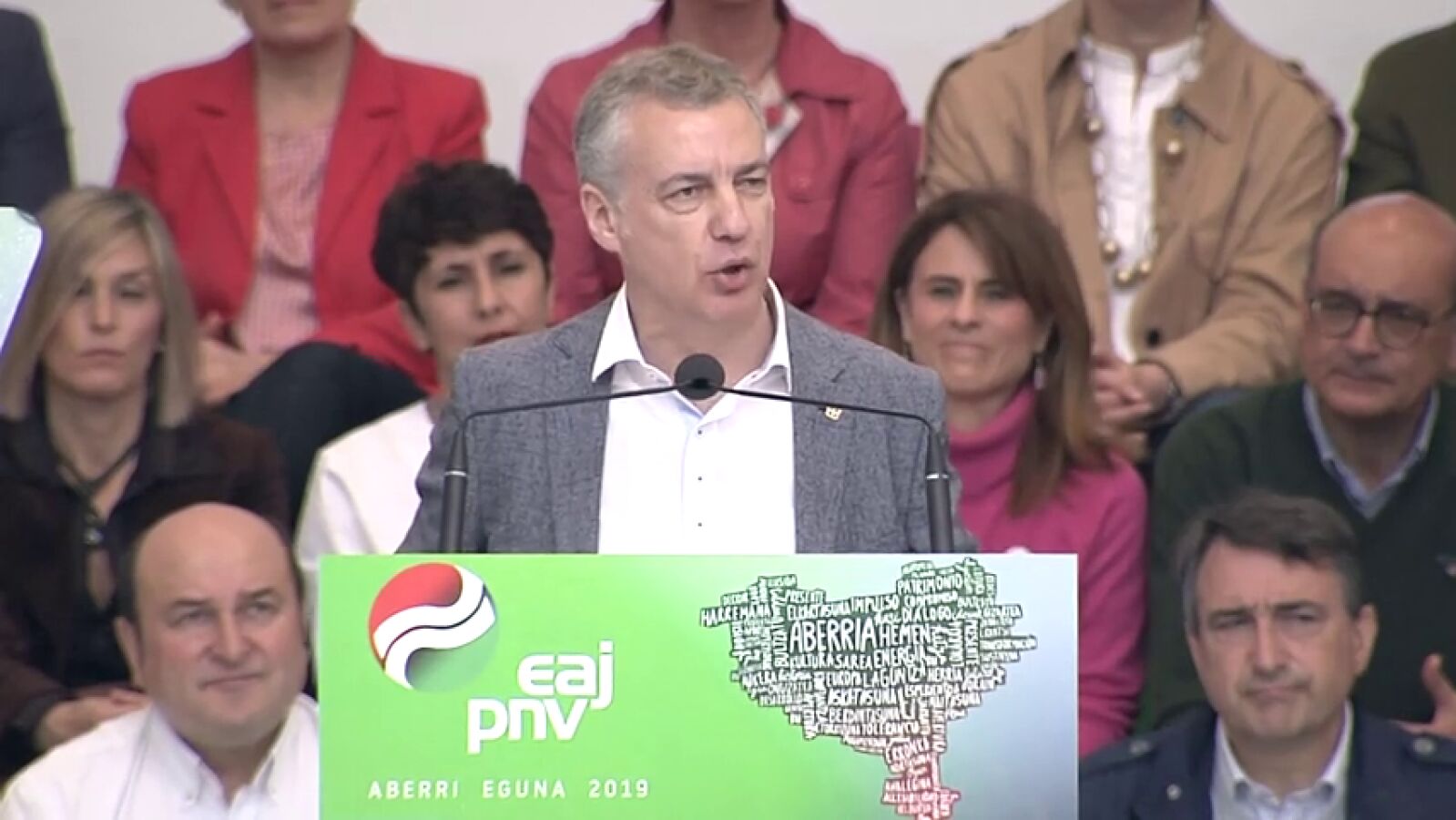 Urkullu señala que defender y promover Euskadi 