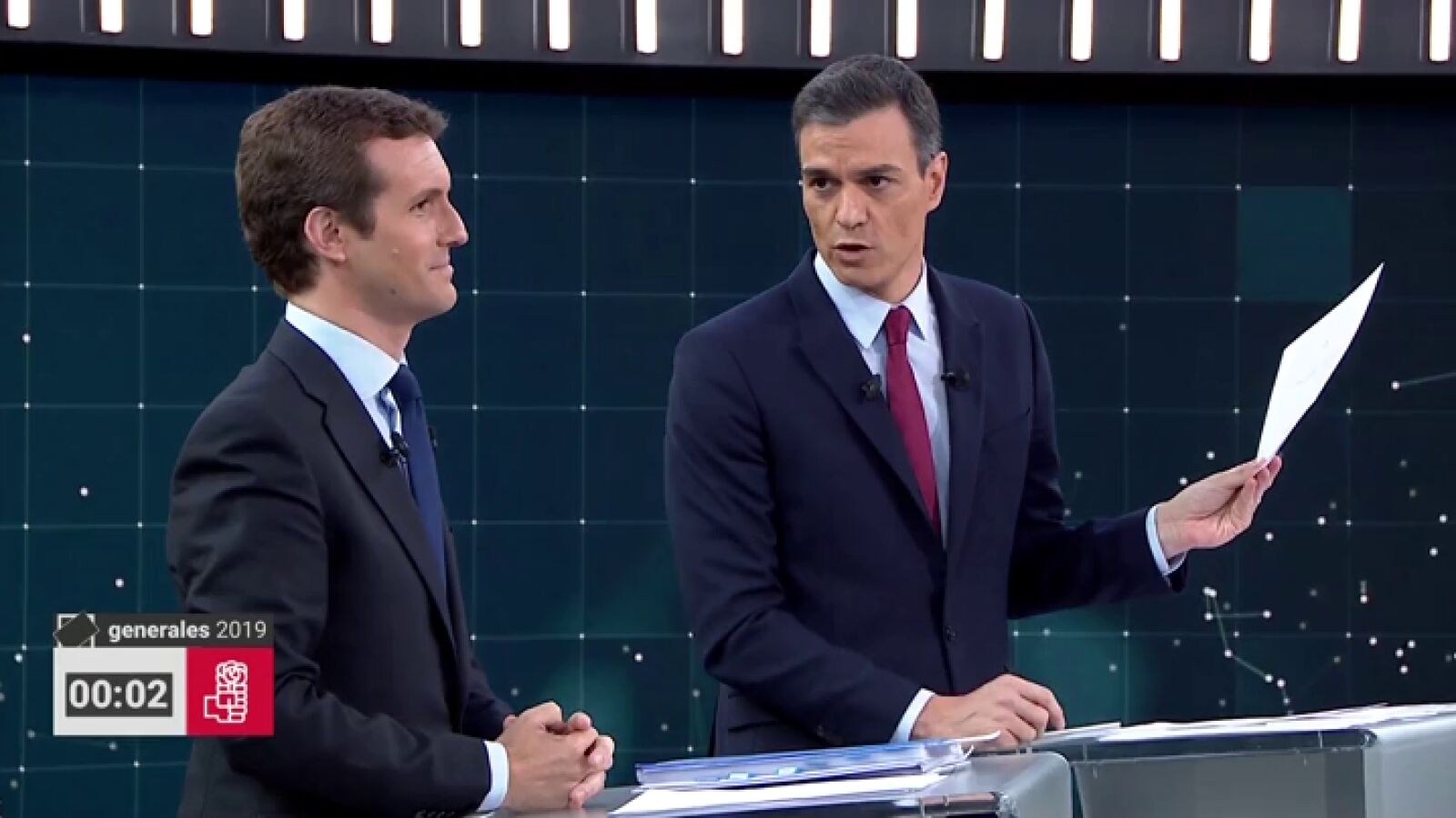 Casado y Rivera cargan contra Sánchez por sus pactos con los independentistas
