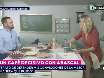 Susanna griso recibe a Santiago Abascal en su casa: "Vox representa las necesidades de los españoles" Susanna griso recibe a Santiago Abascal en su casa: "Vox representa las necesidades de los españoles"