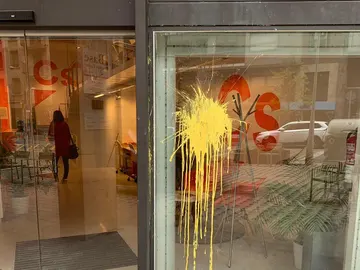 Imagen de la fachada de la sede de Ciudadanos en Barcelona Imagen de la fachada de la sede de Ciudadanos en Barcelona