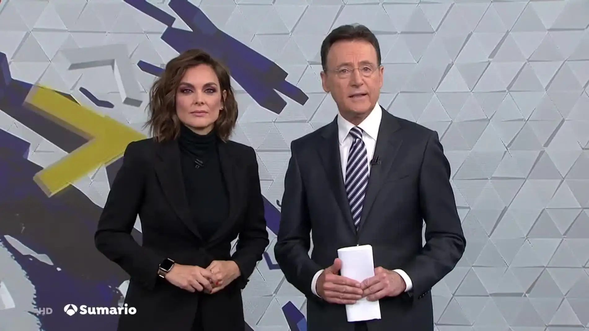 Mónica Carrillo y Matías Prats, presentadores de Antena 3 Noticias Fin de Semana