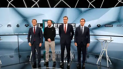 Los candidatos, en el debate de Atresmedia Los candidatos, en el debate de Atresmedia